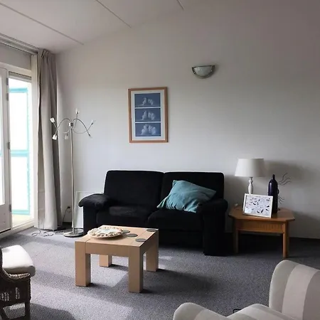 Zee Aan Ruimte Comfortable Holiday *